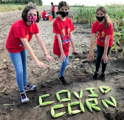 FL - 4 - Covid corn- class trip with middle school